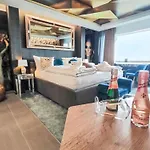 Urban & Florian-5 By Interhome *