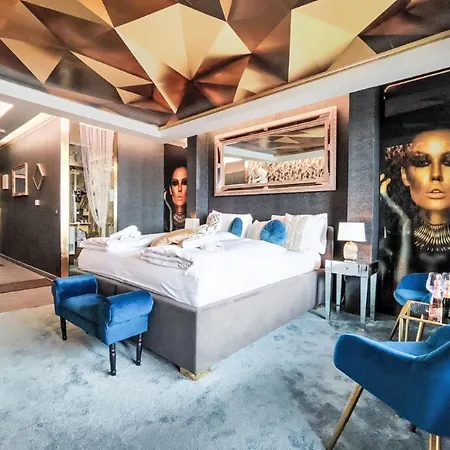 Urban & Florian-5 By Interhome *