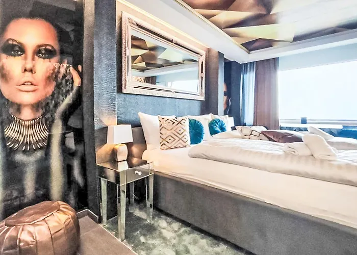 Urban & Florian-5 By Interhome