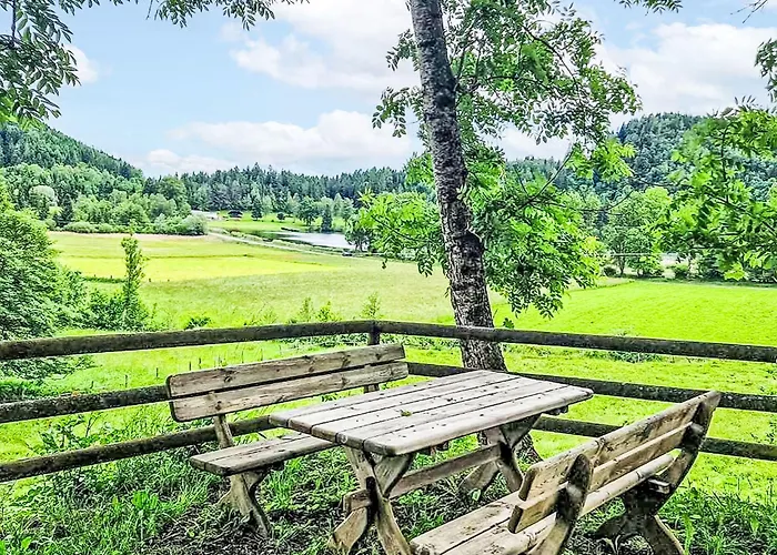 Urban & Florian-5 By Interhome